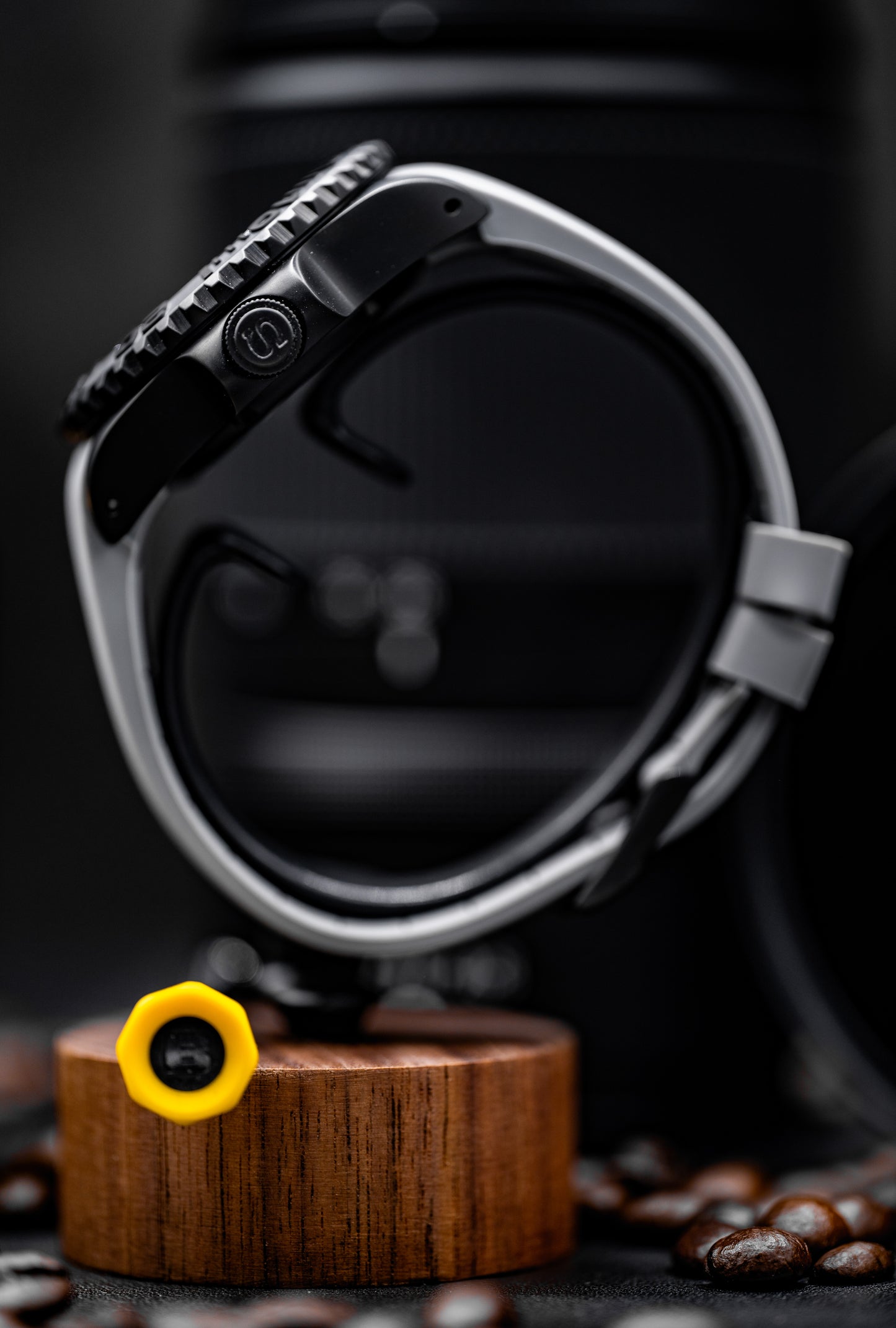 The Sub - Edition Full Black Yellow Flash