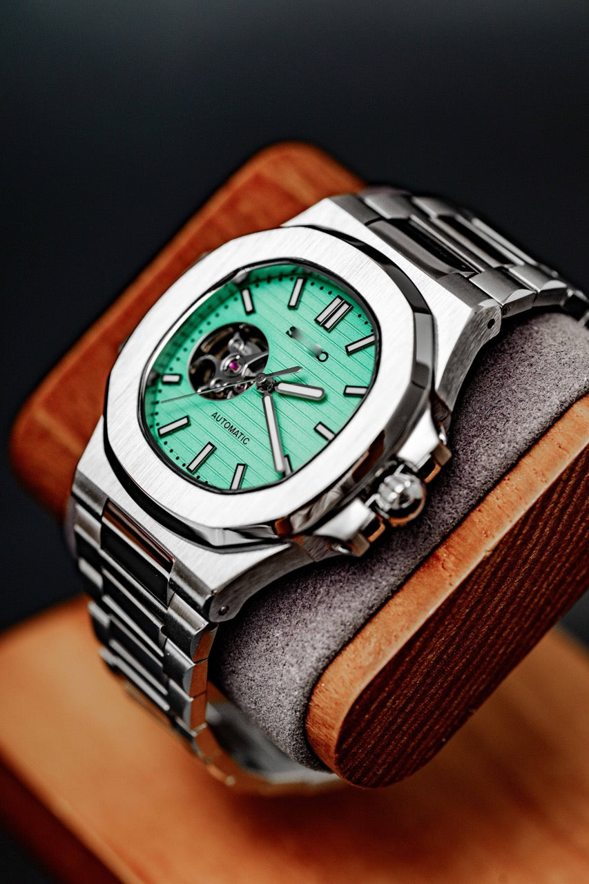 Die Classic Naut Edition Tiffany offenes Herz