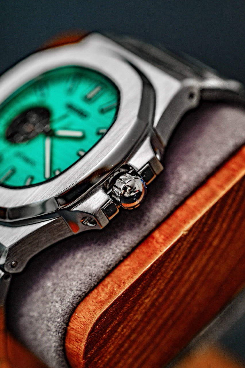 Die Classic Naut Edition Tiffany offenes Herz